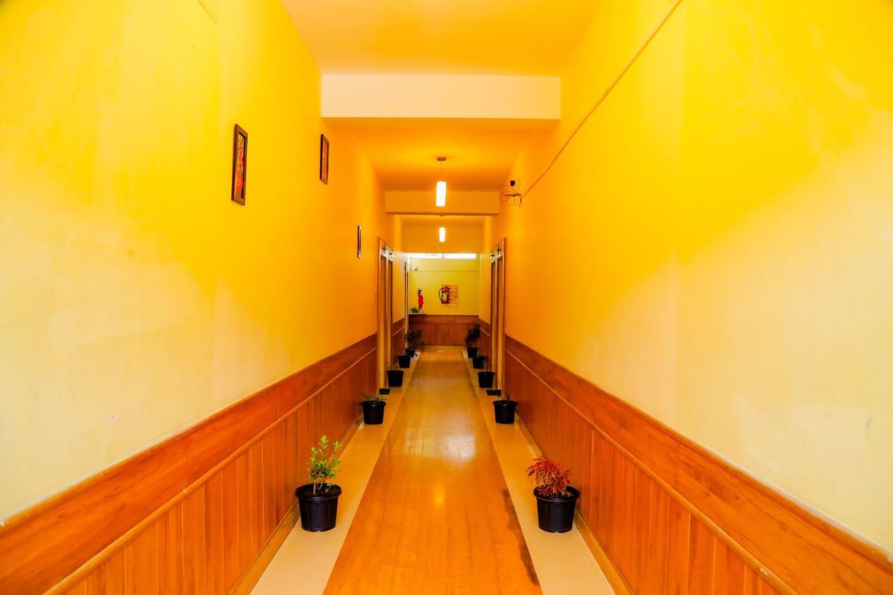 Hotel Jk Grand Yercaud Extérieur photo